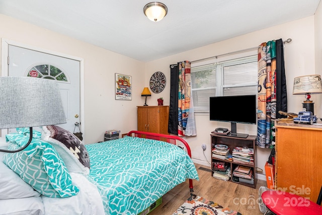 2210 Joes Lake Rd, Shelby, NC 28152 - bedroom featuring wood finished floors