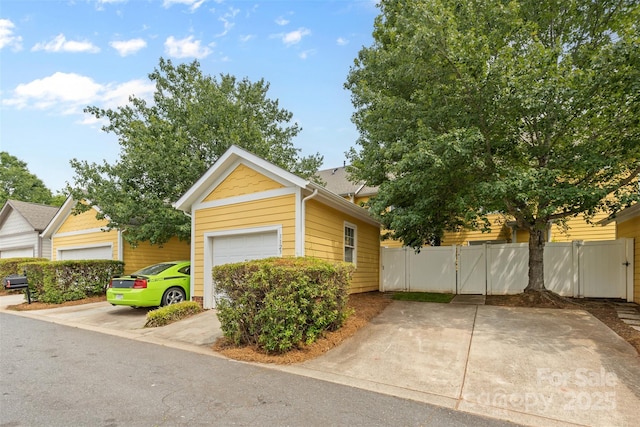 1123 Market St, Fort Mill, SC 29708 - photo 31