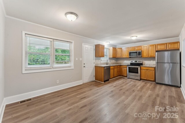 1631 Vancouver Dr, Charlotte, NC 28213 - photo 8