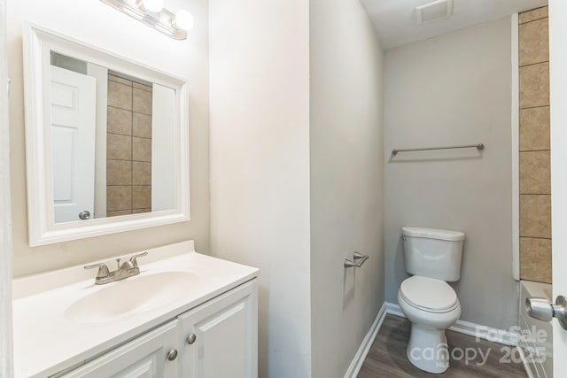 1631 Vancouver Dr, Charlotte, NC 28213 - photo 18