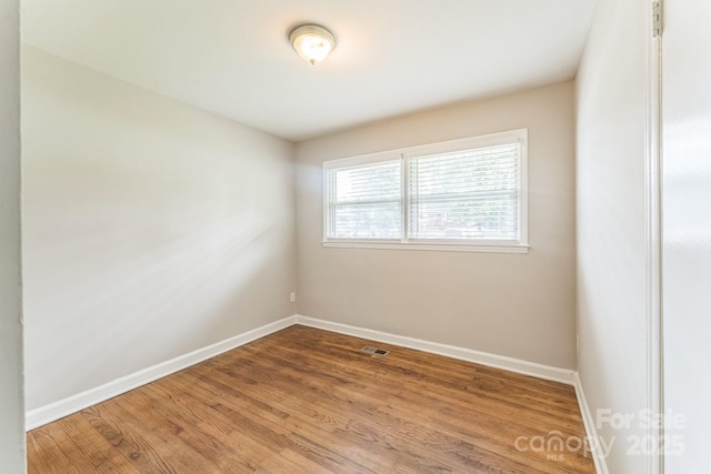 1631 Vancouver Dr, Charlotte, NC 28213 - photo 23