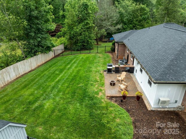 306 Tremont Park Cir SE, Lenoir, NC 28645 - view of yard with a patio area
