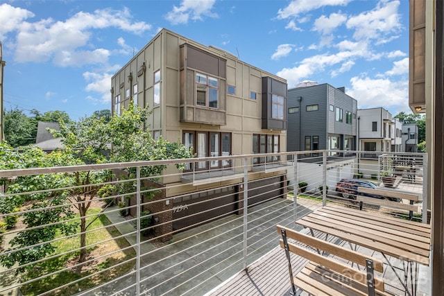925 Westbrook Dr Unit B, Charlotte, NC 28202 - balcony with a residential view
