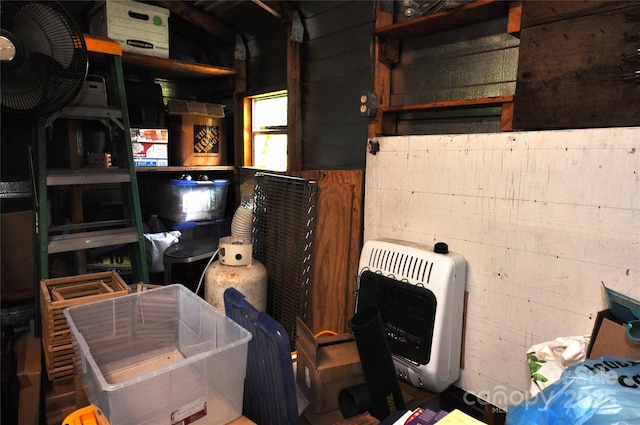 3505 Valley Dr, Chester, SC 29706 - storage area featuring heating unit