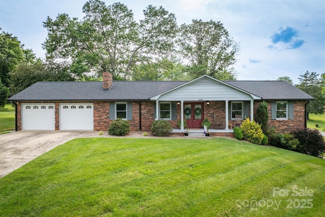 2653 Fairway Acres Cir, Lenoir, NC 28645 - single story home featuring driveway, a front yard, and a chimney