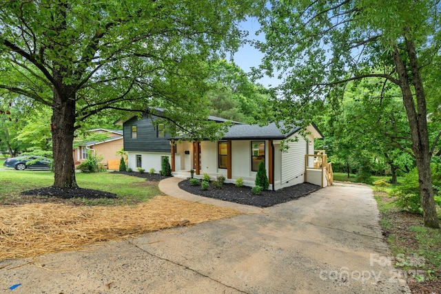 3326 Winterfield Pl, Charlotte, NC 28205 - view of front of home featuring a porch and concrete driveway
