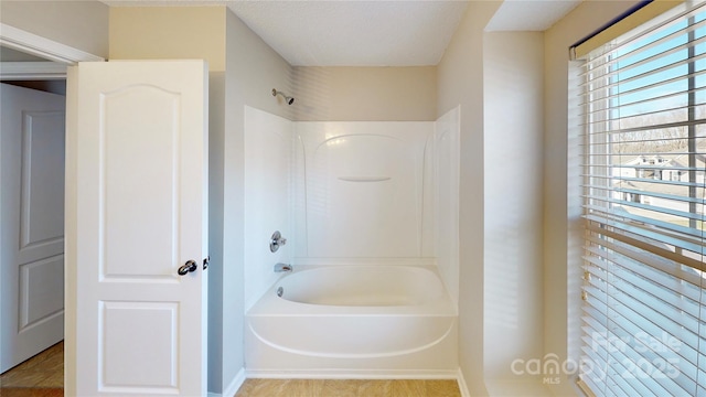 8139 Deodora Cedar Ln, Charlotte, NC 28215 - full bath with bathing tub / shower combination and baseboards