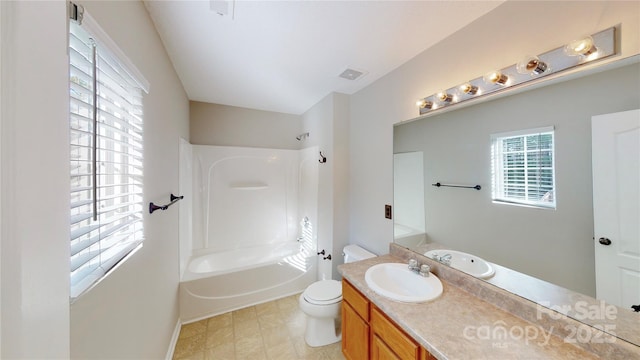 8139 Deodora Cedar Ln, Charlotte, NC 28215 - full bathroom featuring toilet, vanity, shower / bathtub combination, and baseboards