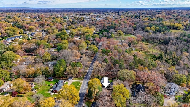 841 12th Ave NW, Hickory, NC 28601 - aerial view of property's location with a heavily wooded area