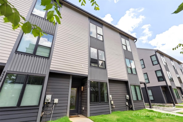 4520 Radler Ct, Charlotte, NC 28217 - view of building exterior
