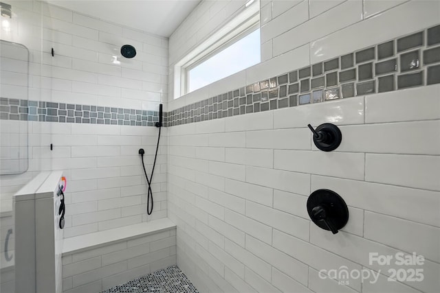 7322 Vesper Dr, Huntersville, NC 28078 - full bathroom with a tile shower