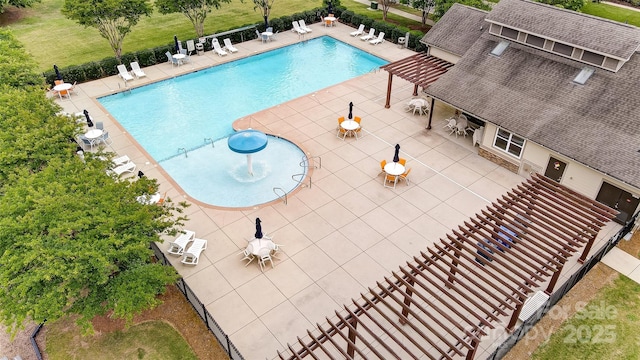 7322 Vesper Dr, Huntersville, NC 28078 - community pool featuring a patio area