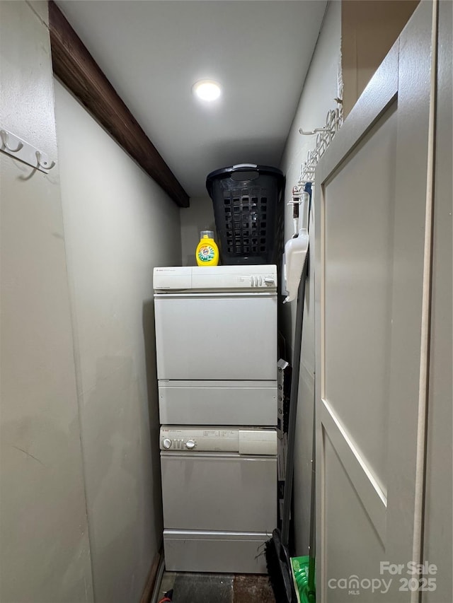 58 Creekside Dr Unit C, Banner Elk, NC 28604 - laundry room with estacked washer and dryer