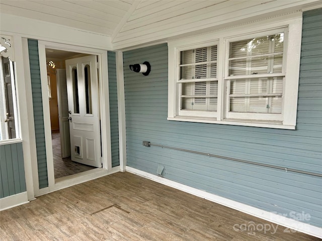 308 W Monroe St, Salisbury, NC 28144 - unfurnished sunroom with vaulted ceiling