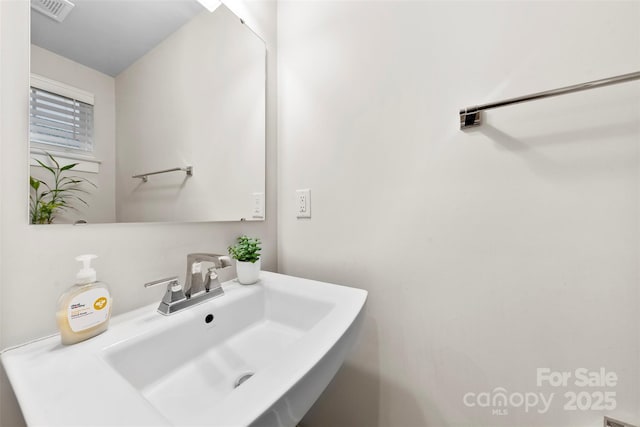 1022 Hinson Forest Rd, Monroe, NC 28110 - bathroom featuring a sink
