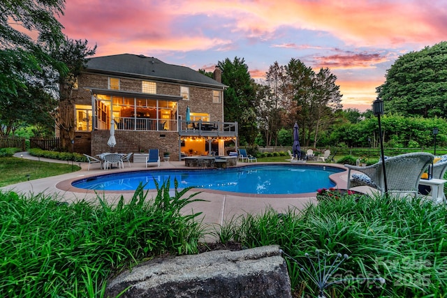 1115 Maremont Ct, Matthews, NC 28104 - swimming pool featuring a patio area and an outdoor hot tub