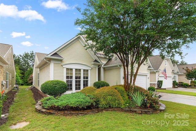15152 Legend Oaks Ct, Indian Land, SC 29707 - view of front of property featuring a front lawn, concrete driveway, and an attached garage