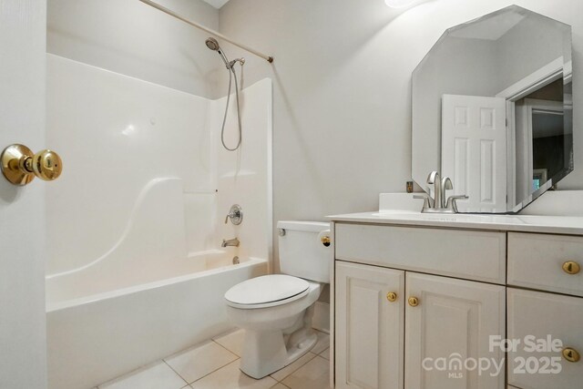 7725 Whitmire Ln, Mint Hill, NC 28227 - full bath featuring toilet, washtub / shower combination, vanity, and tile patterned floors