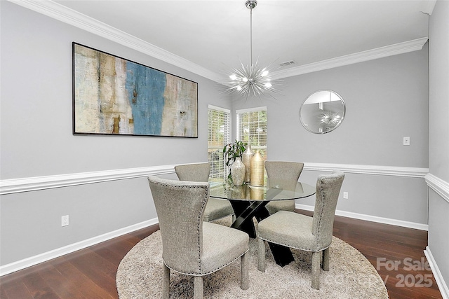 10449 Quiet Bay Ct, Charlotte, NC 28278 - dining space featuring a chandelier, crown molding, wood finished floors, and baseboards