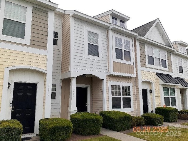 13441 Calloway Glen Dr, Charlotte, NC 28273 - view of property featuring board and batten siding