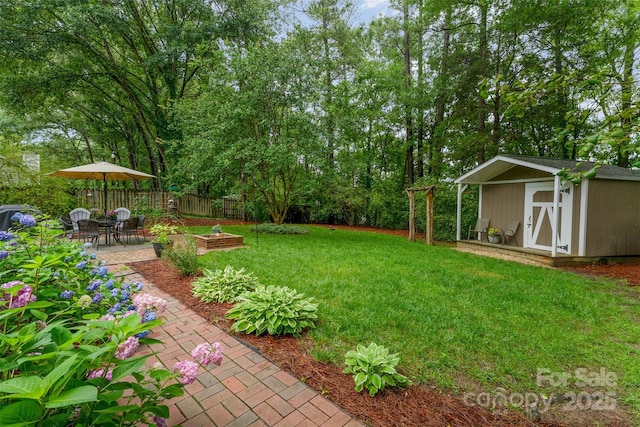 8624 Canter Post Dr, Charlotte, NC 28216 - view of yard with a patio