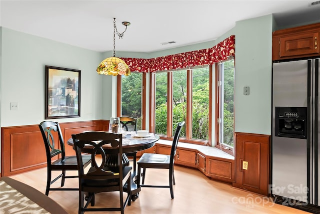 1201 Cliffspring Ct, Winston Salem, NC 27104 - dining area featuring wainscoting