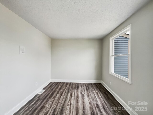 7609 Holly Grove Ct, Charlotte, NC 28227 - photo 5