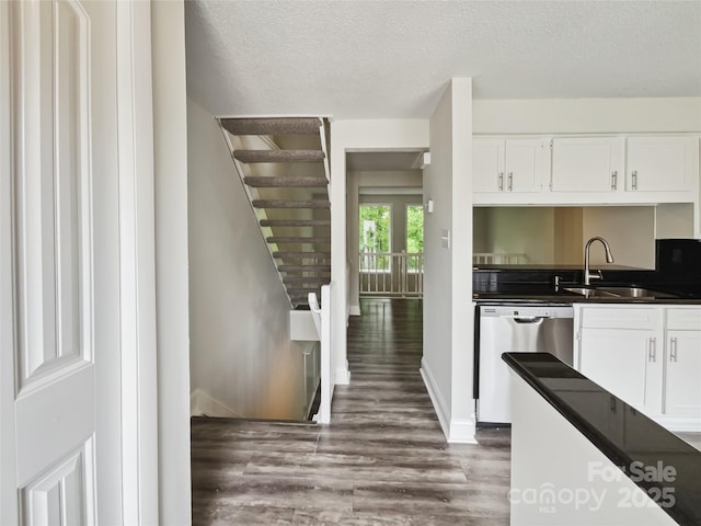 7609 Holly Grove Ct, Charlotte, NC 28227 - photo 12