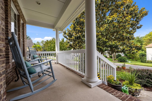 10703 Back Ridge Rd, Charlotte, NC 28277 - view of covered porch