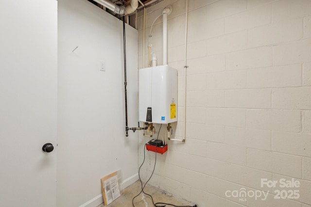 3090 Goblet Rd, Richburg, SC 29729 - utilities featuring tankless water heater