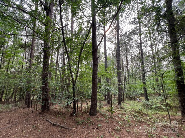 104 River View Dr, Mooresboro, NC 28114