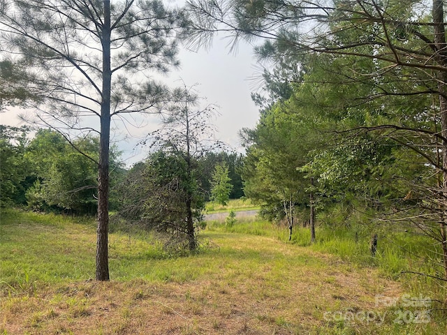 104 River View Dr, Mooresboro, NC 28114