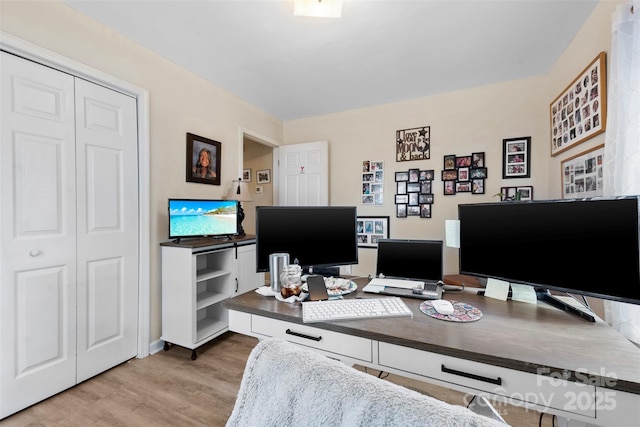 122 Pratt St, Belmont, NC 28012 - office area with light wood-type flooring and baseboards