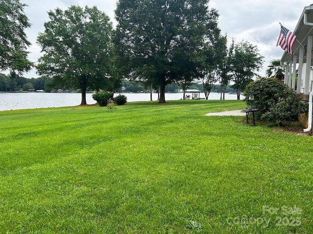 4574 Ivy Run Ln, Denver, NC 28037 - view of grassy yard with a water view