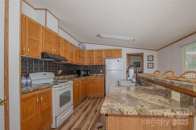 689 Bradford Rd, Burnsville, NC 28714 - photo 14
