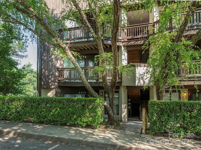 8208 Cedar Glen Dr, Charlotte, NC 28212 - view of building exterior