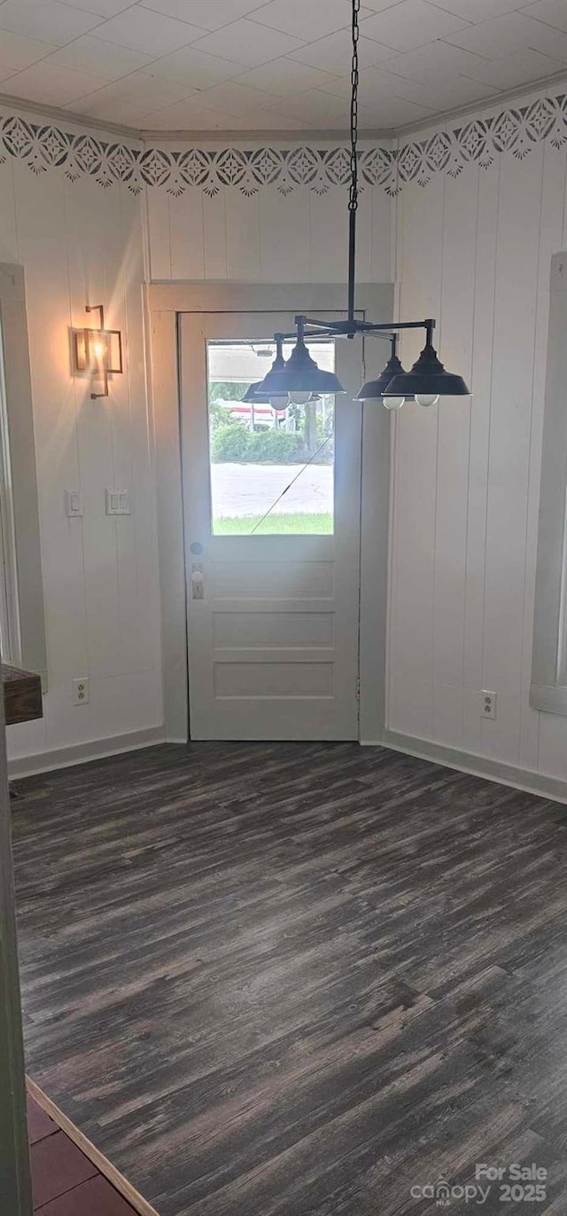 804 N Main St, Oakboro, NC 28129 - foyer featuring dark wood finished floors