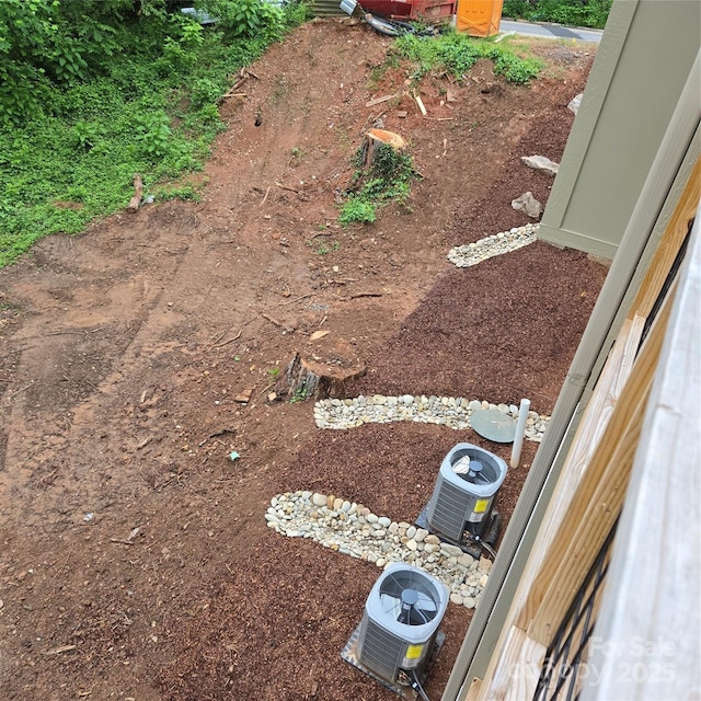 30 Sand Hill Rd, Asheville, NC 28806 - exterior view of cooling unit