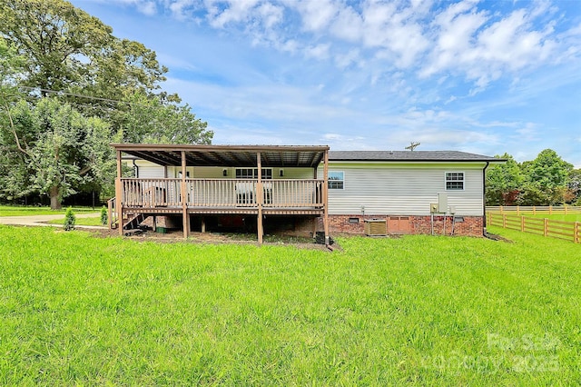 117 Autumn Woods Dr, Kings Mountain, NC 28086 - rear view of property with crawl space and a deck