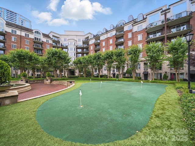 300 W 5th St Unit 339, Charlotte, NC 28202 - view of home's community featuring a putting area