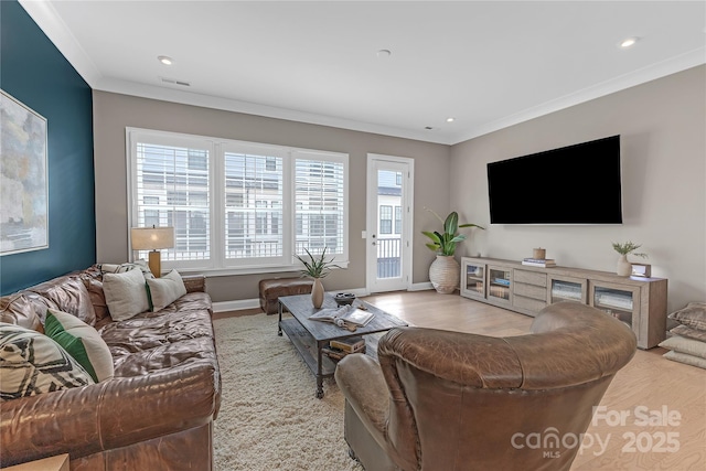 5060 Harrowsmith Ln, Charlotte, NC 28204 - living room with ornamental molding, baseboards, recessed lighting, and wood finished floors