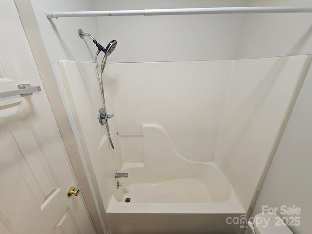 606 N St, Belmont, NC 28012 - full bathroom featuring bathtub / shower combination