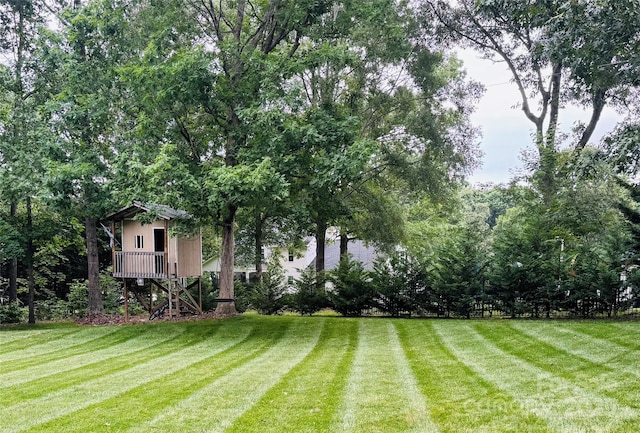 104 Laura Ct, Cherryville, NC 28021 - view of grassy yard
