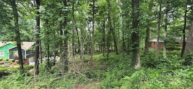 1520 Holly Ct NW, Lenoir, NC 28645