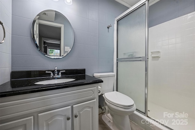 2301 Seth Thomas Rd, Charlotte, NC 28210 - full bathroom featuring a shower stall, vanity, and toilet