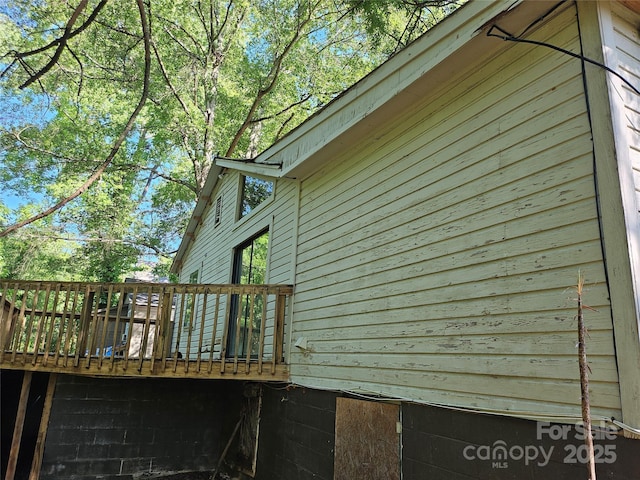 211 Putnam St, Shelby, NC 28152 - view of home's exterior with a deck