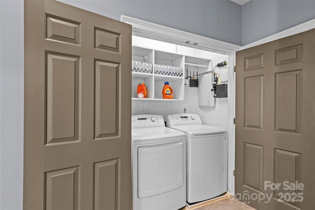 224 Wendover Heights Cir, Charlotte, NC 28211 - laundry room featuring independent washer and dryer