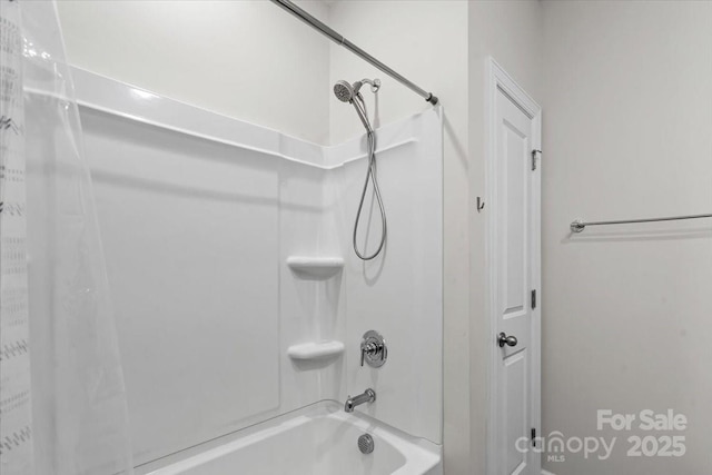 9009 Myrna Dr, Gastonia, NC 28056 - bathroom with shower / bath combination with curtain