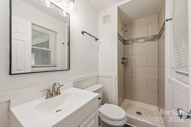 4533 Gainesborough Rd, Charlotte, NC 28205