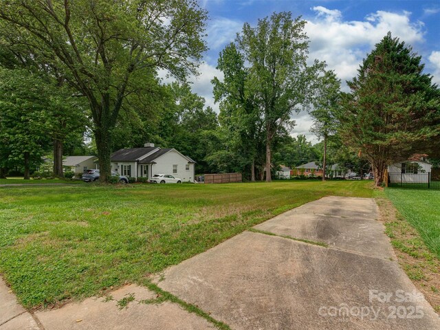 4045 Rutherford Dr, Charlotte, NC 28210